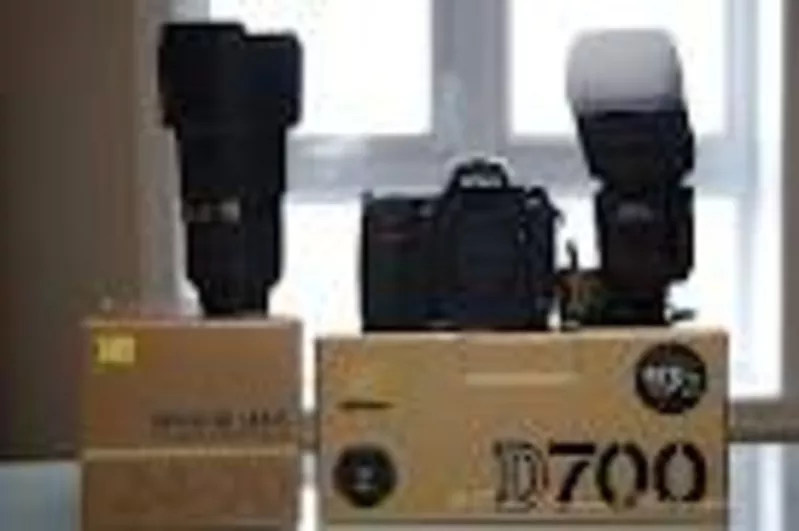 Nikon D700 12MP DSLR камеры