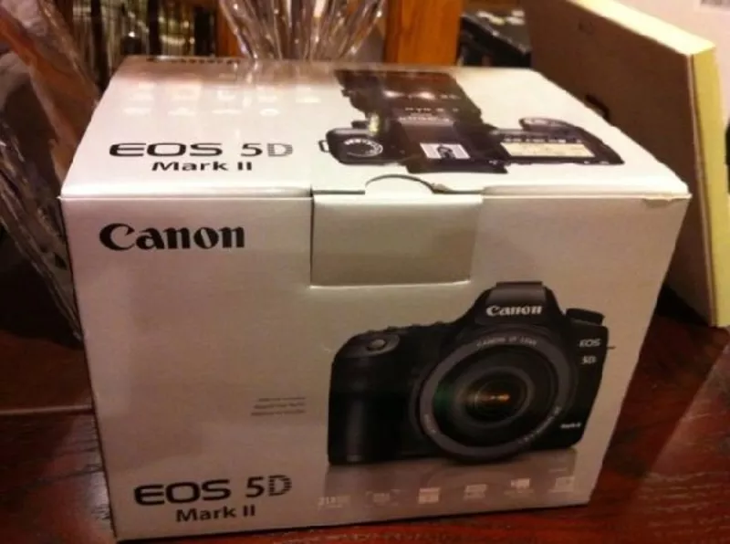 Новый Canon EOS 5D Mark III Цифровые зеркальные фотокамеры (только кор 4