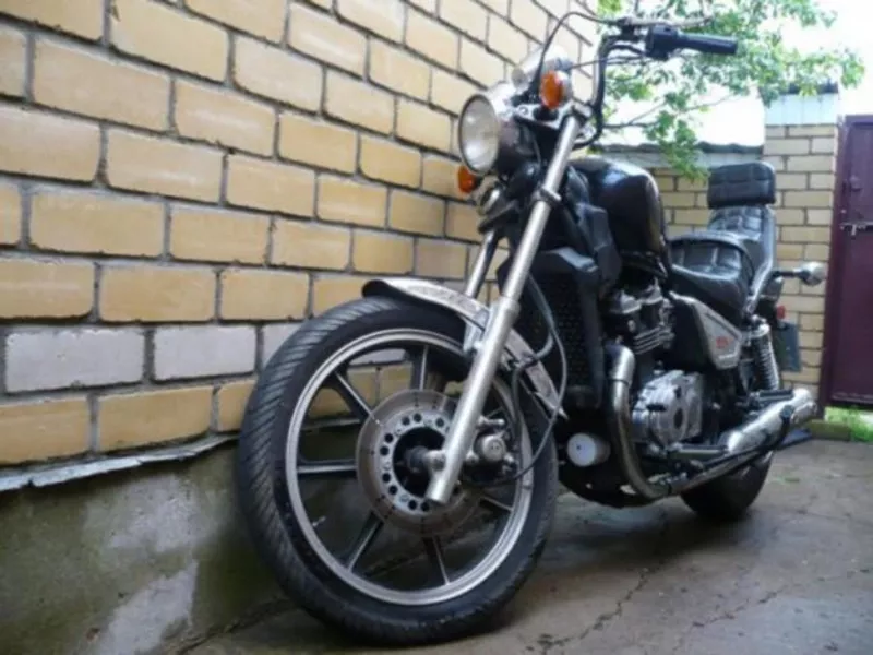 Продам мотоцикл чоппер Kawasaki EN400  